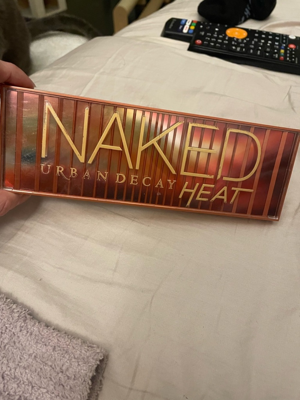 Urban Decay Naked Heat eyeshadow Palette